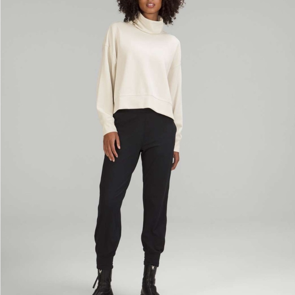 Lululemon Athletica Ribbed Turtleneck in Cream